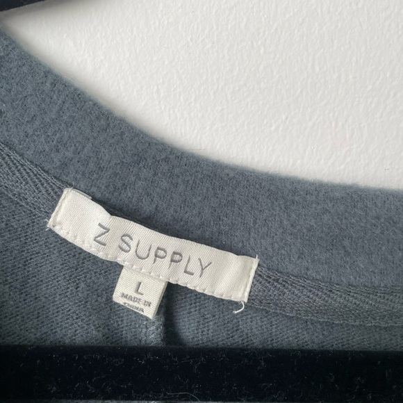 Z Supply Sweater - Picture 2 of 2